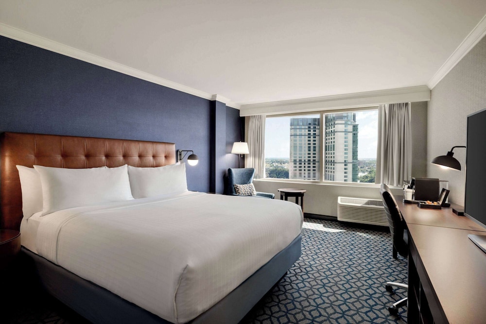 Room, King Bed, Falls View
