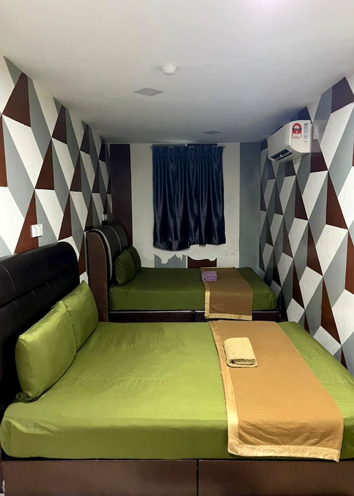 DE GLORY HOTEL USJ 21 14/20