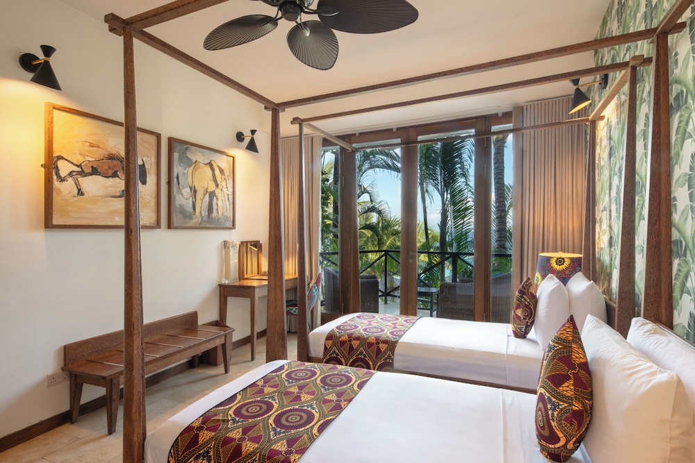 Z, Twin Beds, Sea View