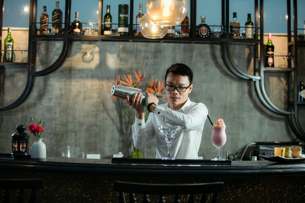 San Grand Hotel 9/47
