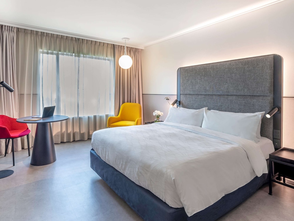 Pullman Santiago Vitacura 16/50