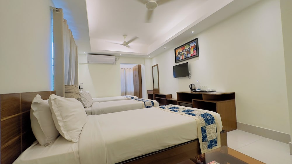 Hotel The Grand Hyatt Dhaka 13/42