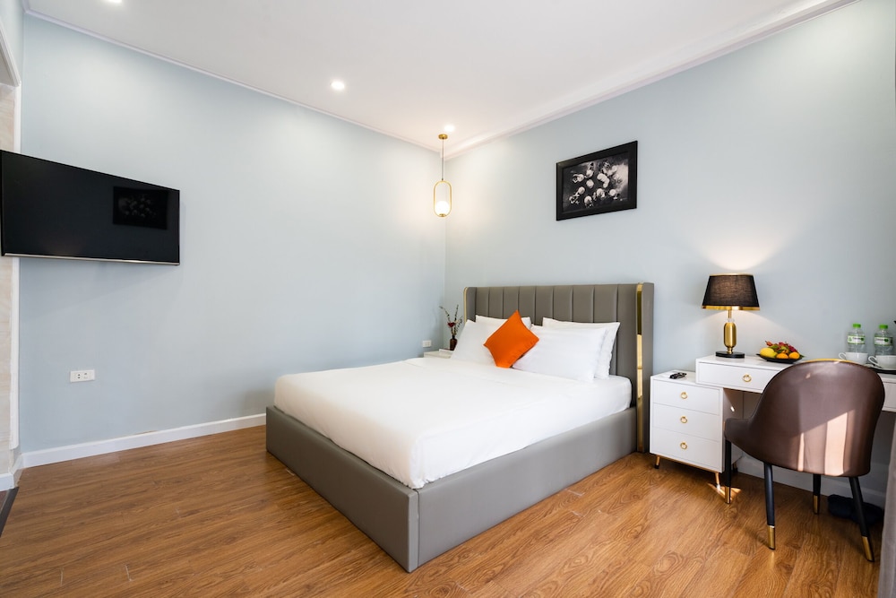 SUPERIOR, DOUBLE BED