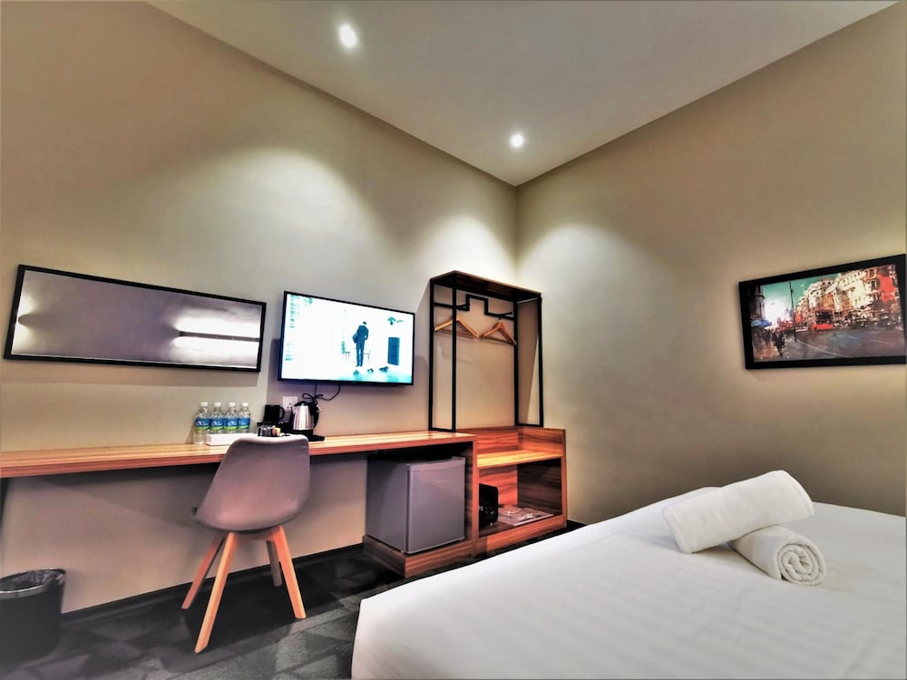 Prestigo Hotel 26/53