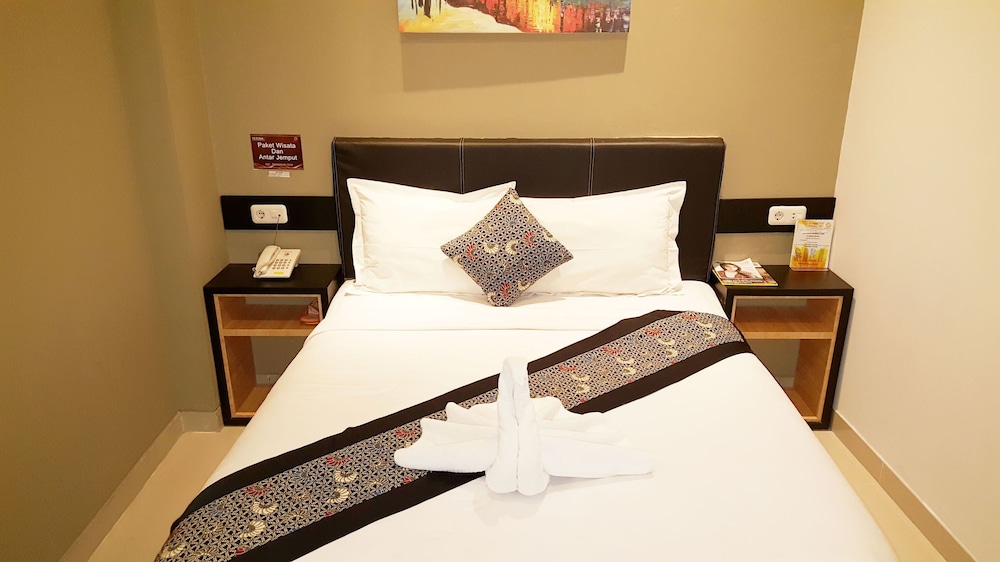 Sunrise Hotel Jogja 24/40