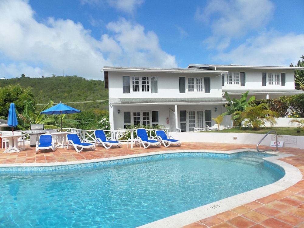 DICKENSON BAY COTTAGES 6/50