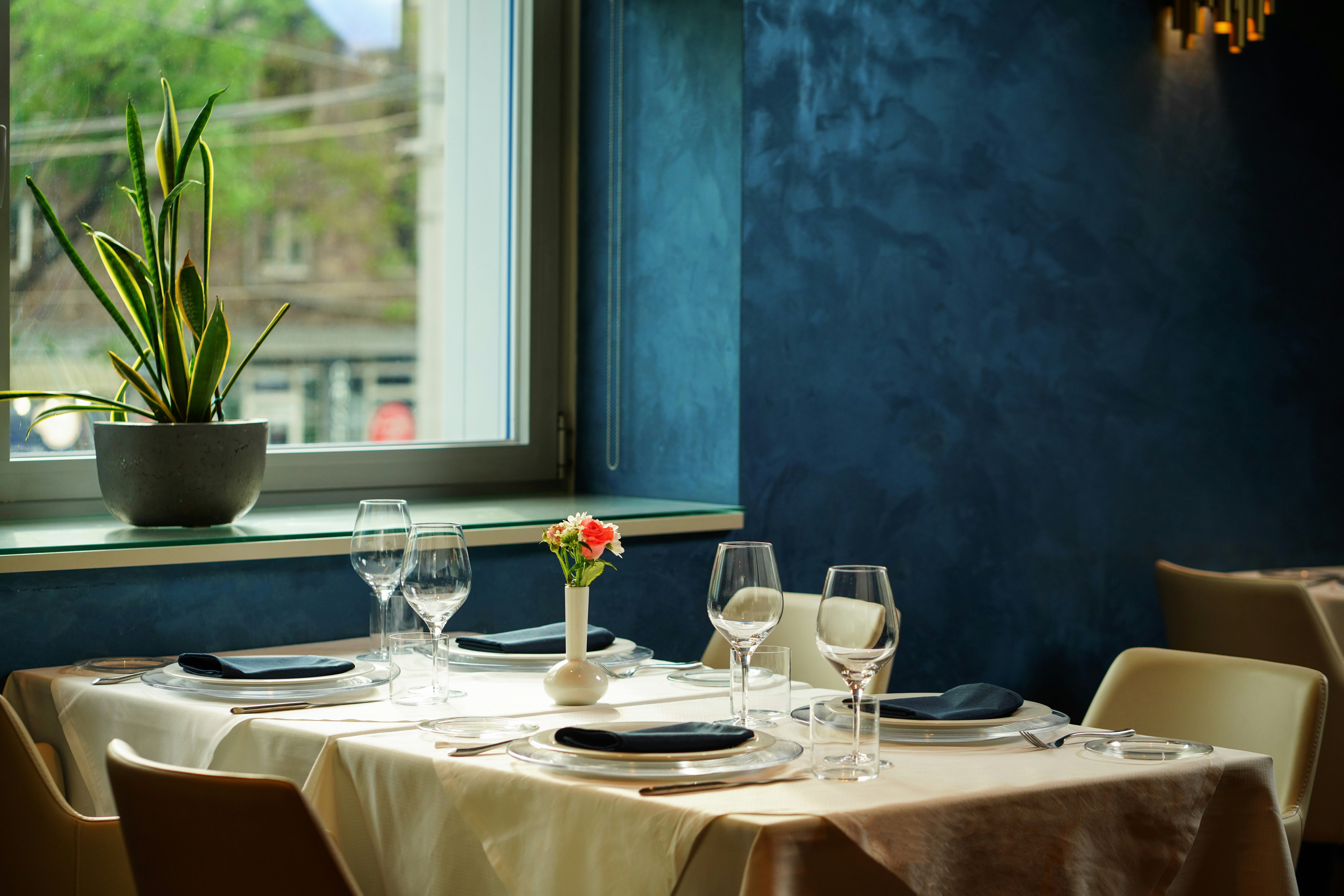 Doubletree By Hilton Hotel Yerevan City Centre 53/67