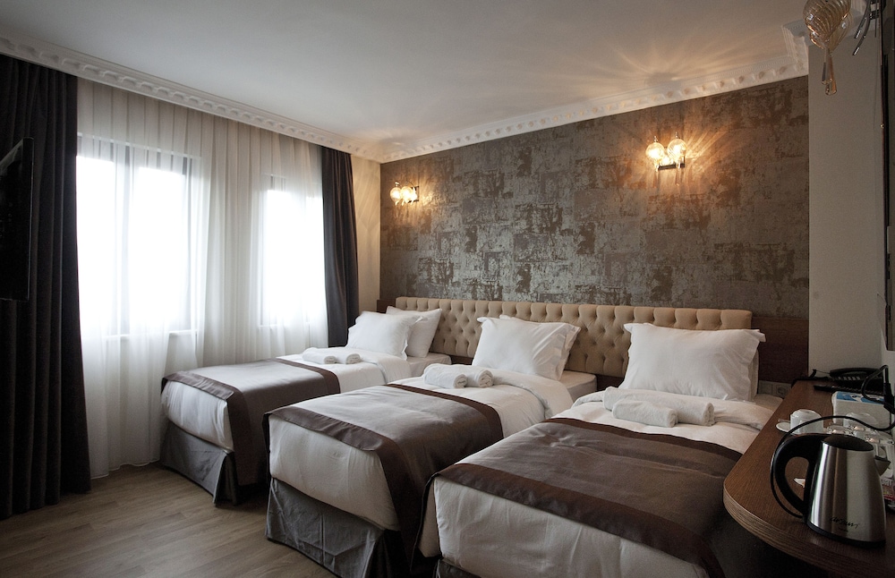Pera Line Hotel 4/34