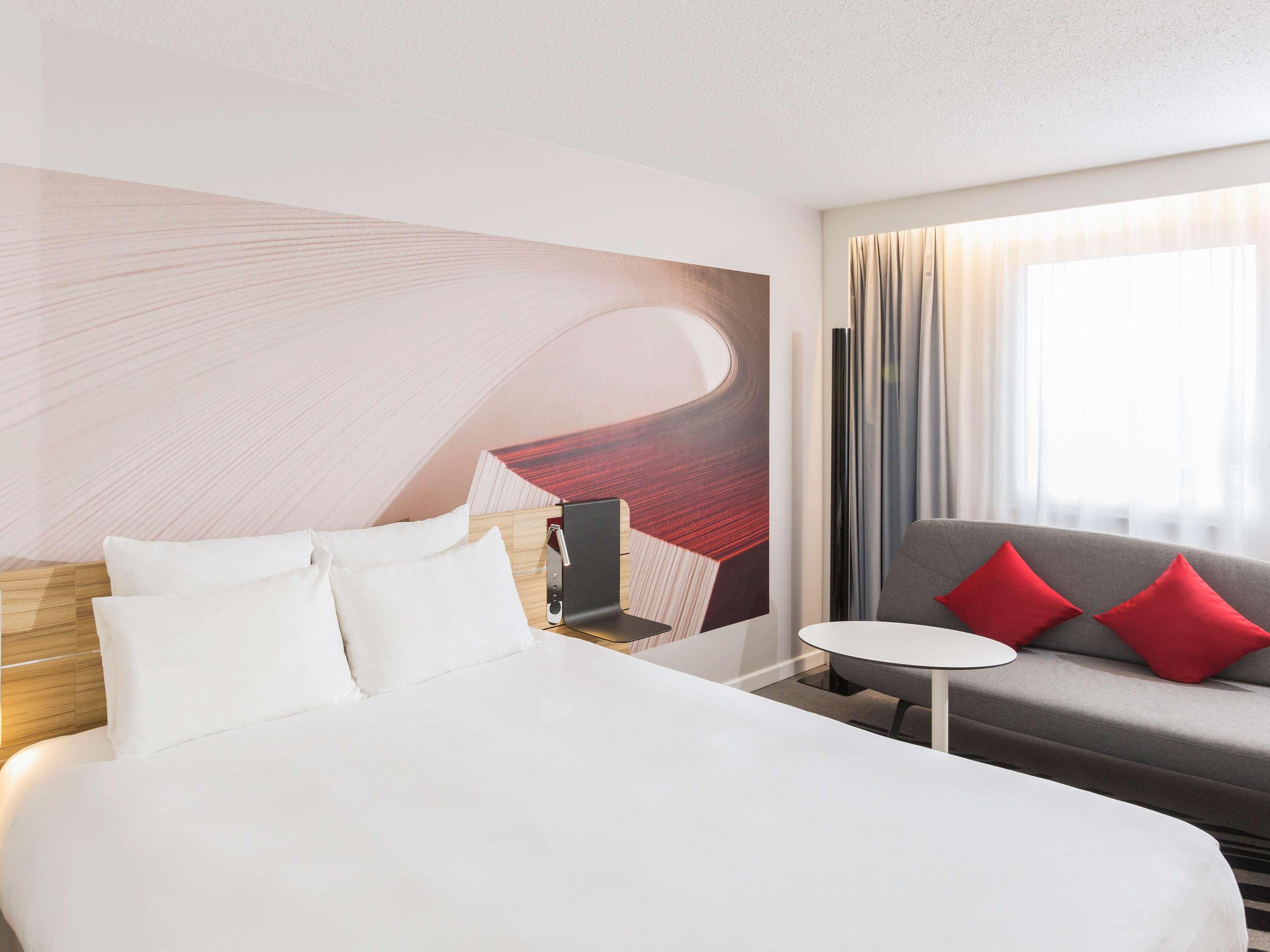 SUPERIOR, DOUBLE BED, SOFA