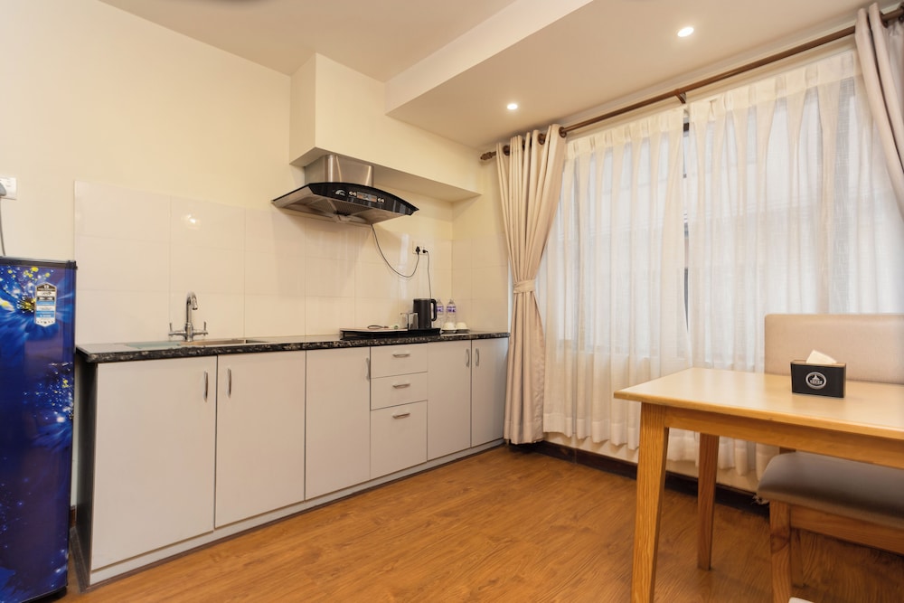 Kathmandu Business Hotel 10/61