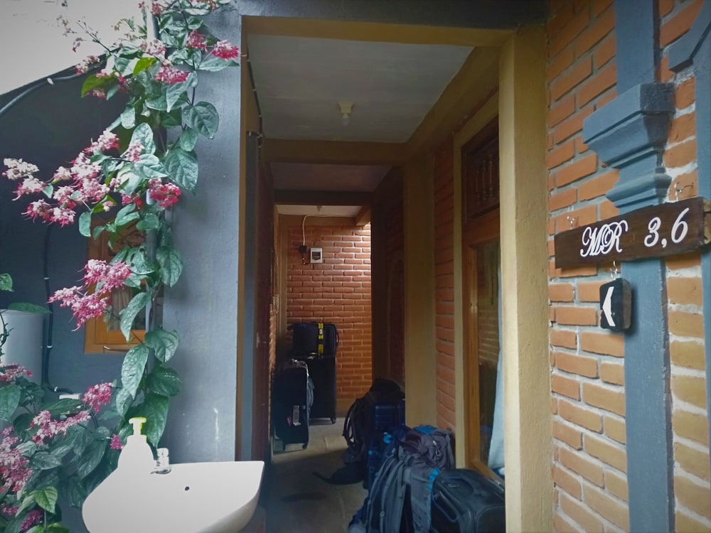 Meme Surung Homestay 13/66