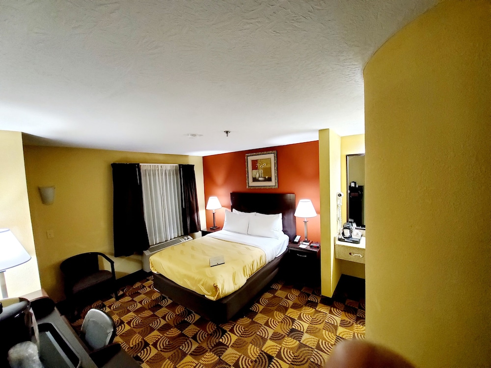 Quality Inn Brunswick Cleveland South 14/41