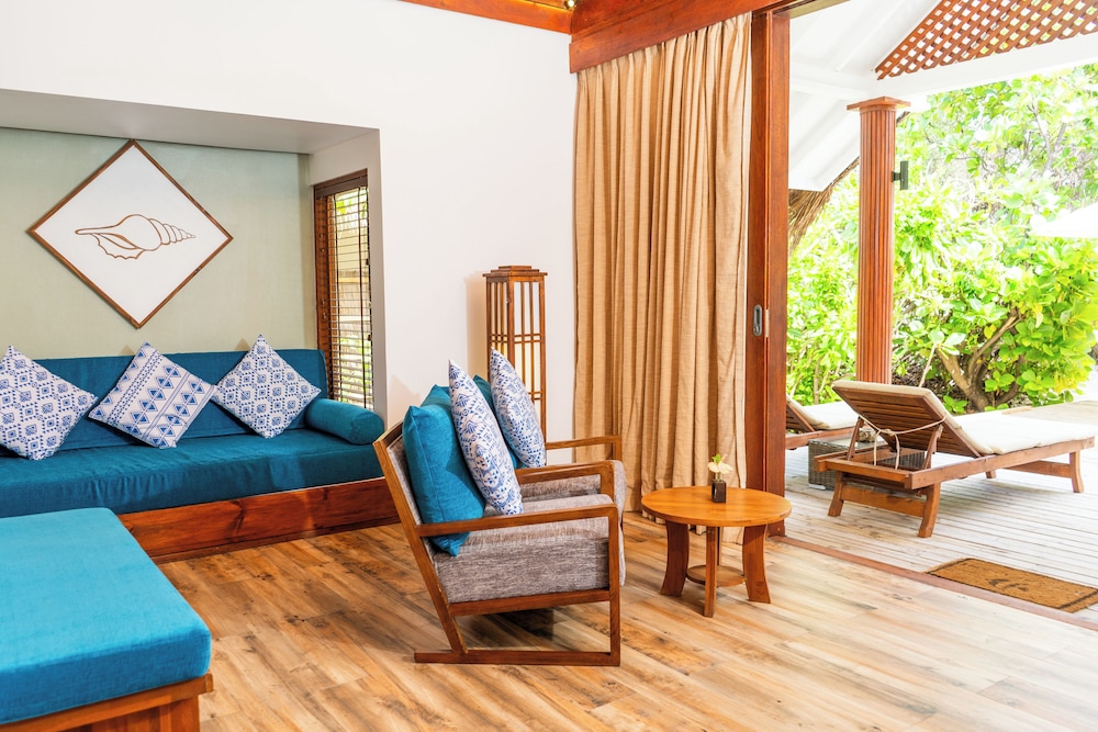 Kudafushi Resort and Spa 33/56