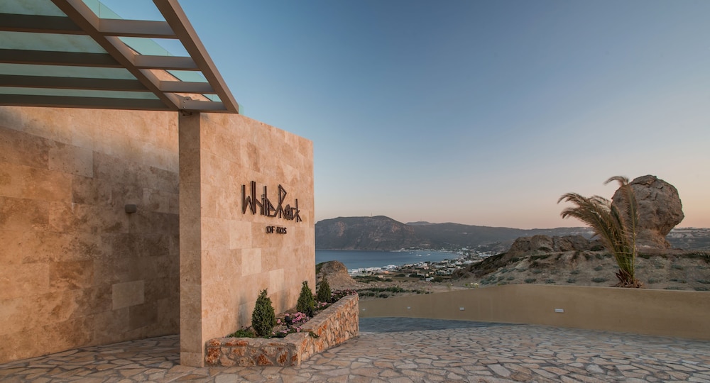 White Rock Of Kos - Adults Only 55/62