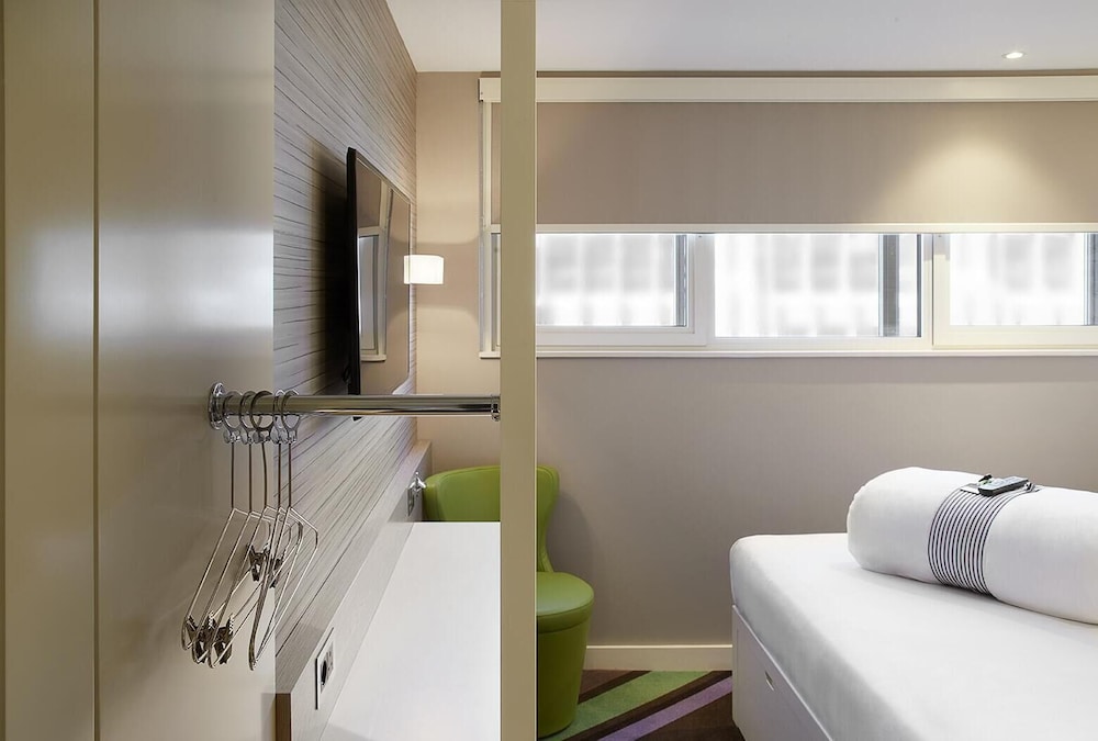 Hub by Premier Inn Edinburgh Royal Mile 47/48