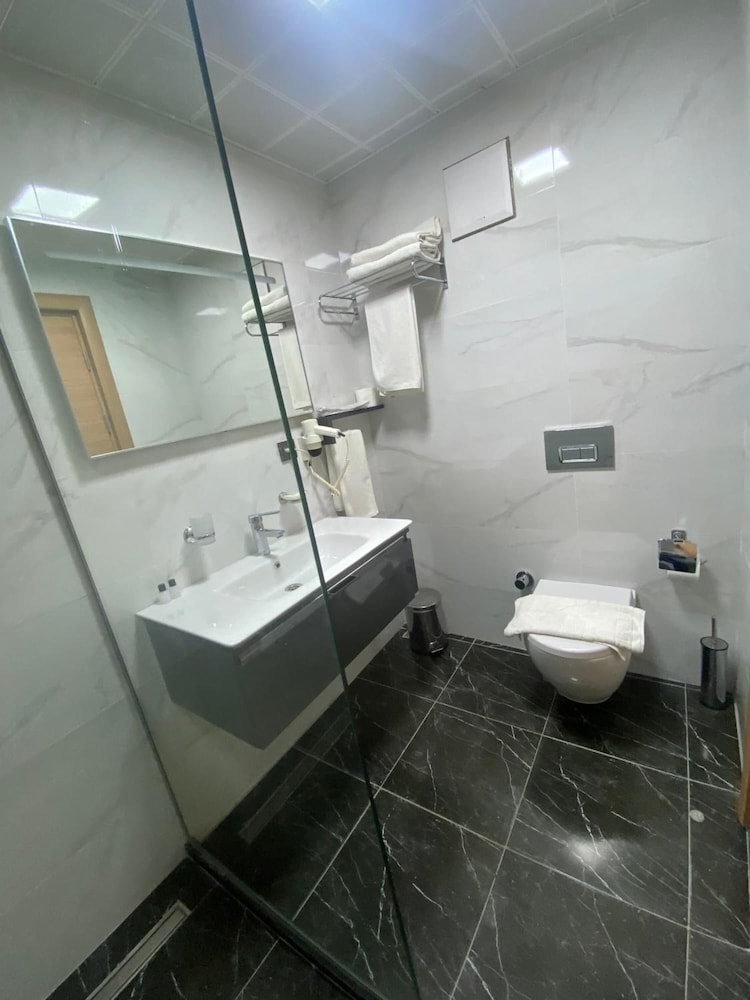 Hotel Davos 21/24
