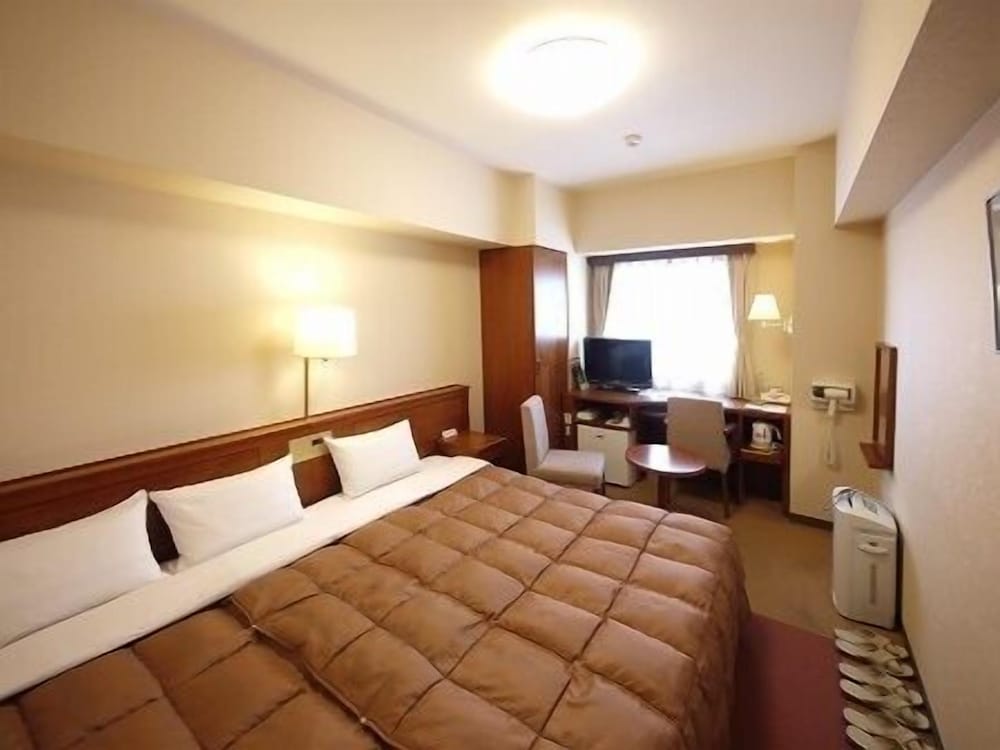 Hotel Route-Inn Wajima 16/65