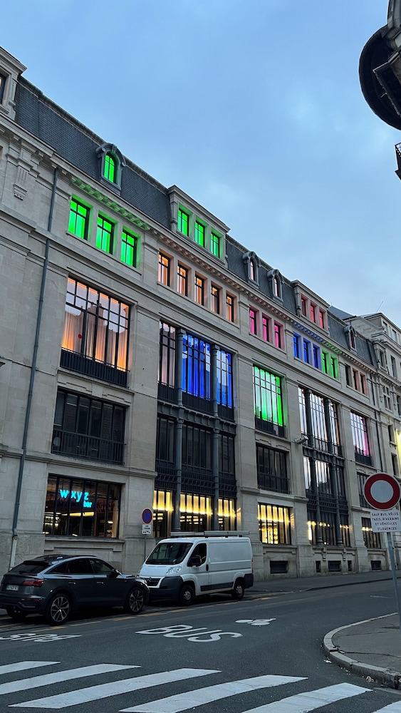 Aloft Hotel Dijon By Marriott 4/50