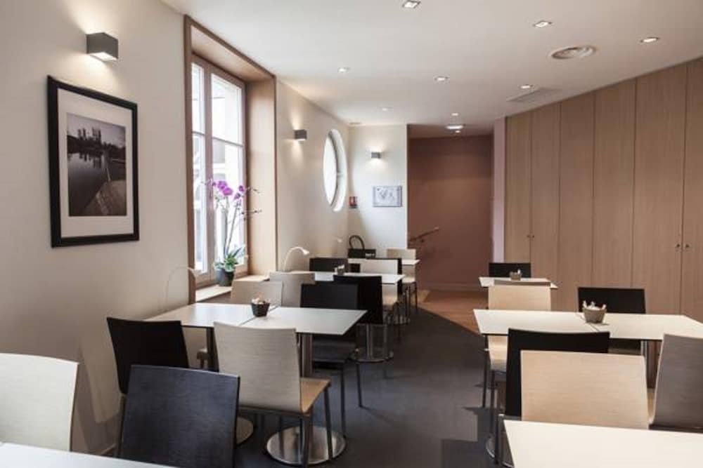 Ibis Lille Centre Grand Place 40/55