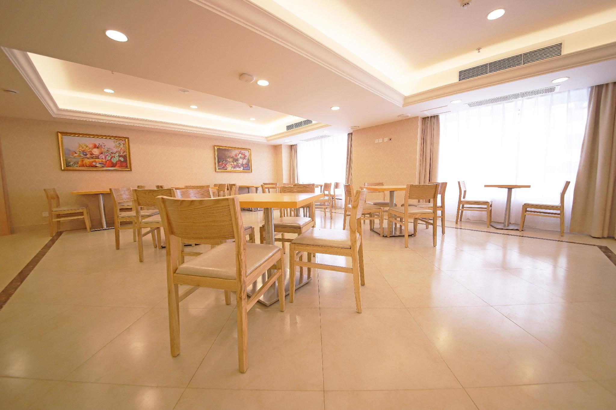 Vienna 3 Best Hotel (Xi'an Fengcheng 5th Road) 21/22