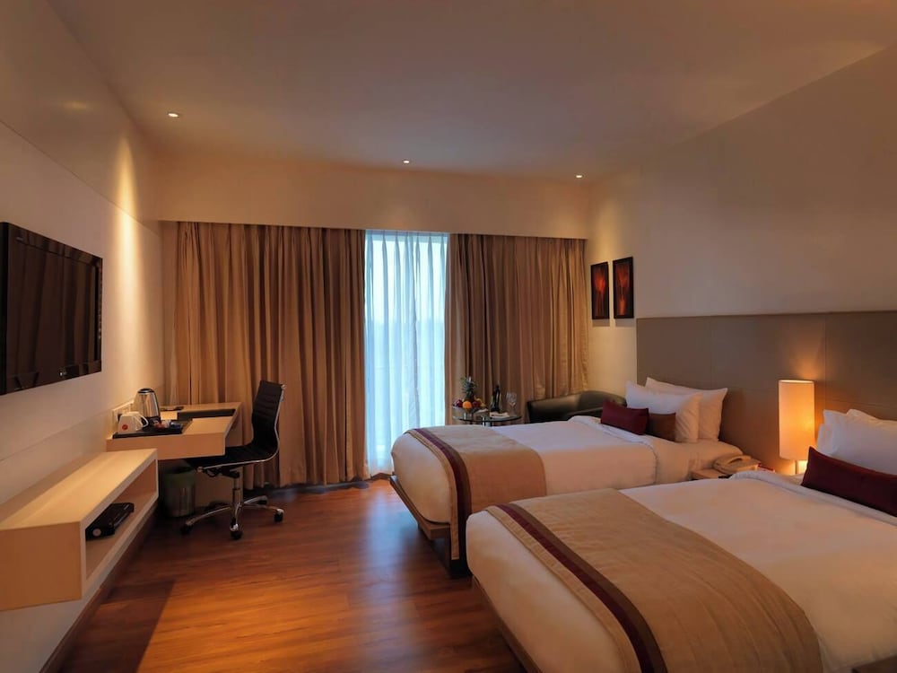 SUPERIOR, TWIN BEDS