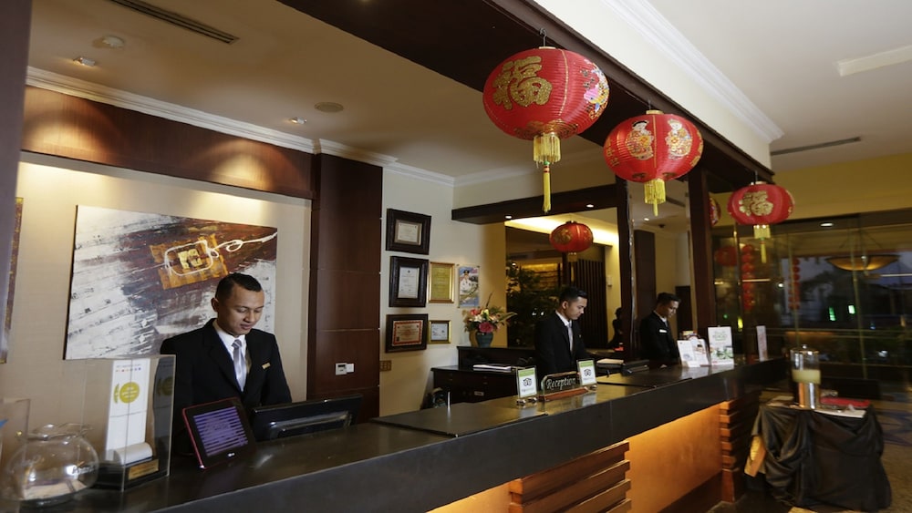Grand Zuri Pekanbaru 27/45