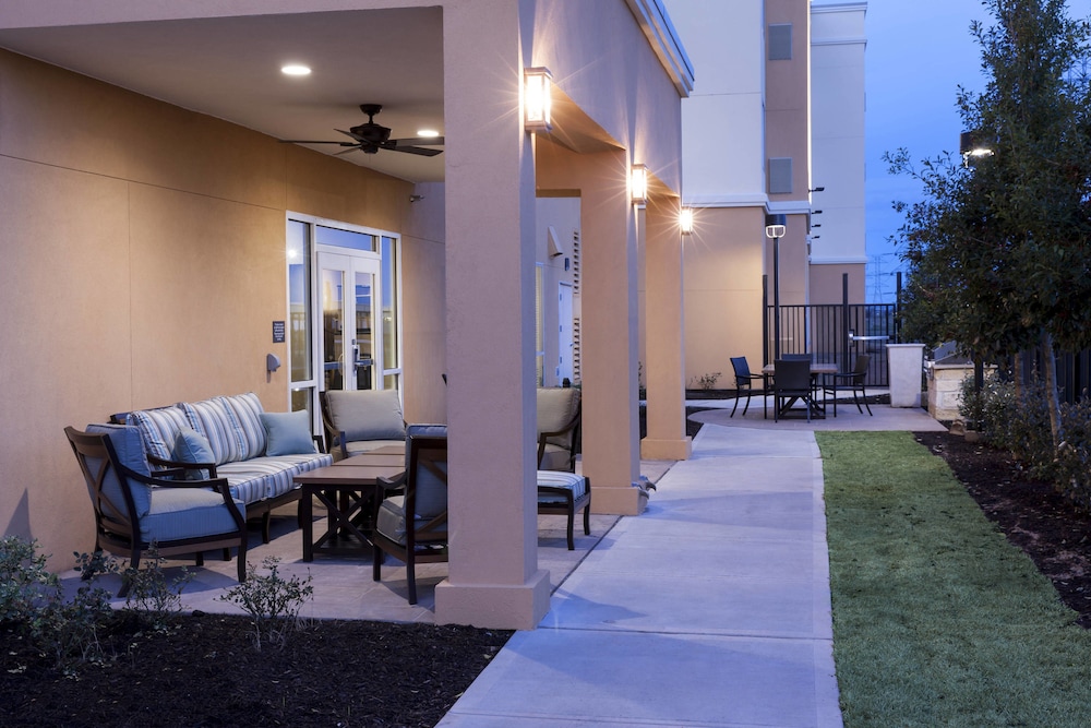 RESIDENCE INN DALLAS PLANO/RICHARDSON 28/42