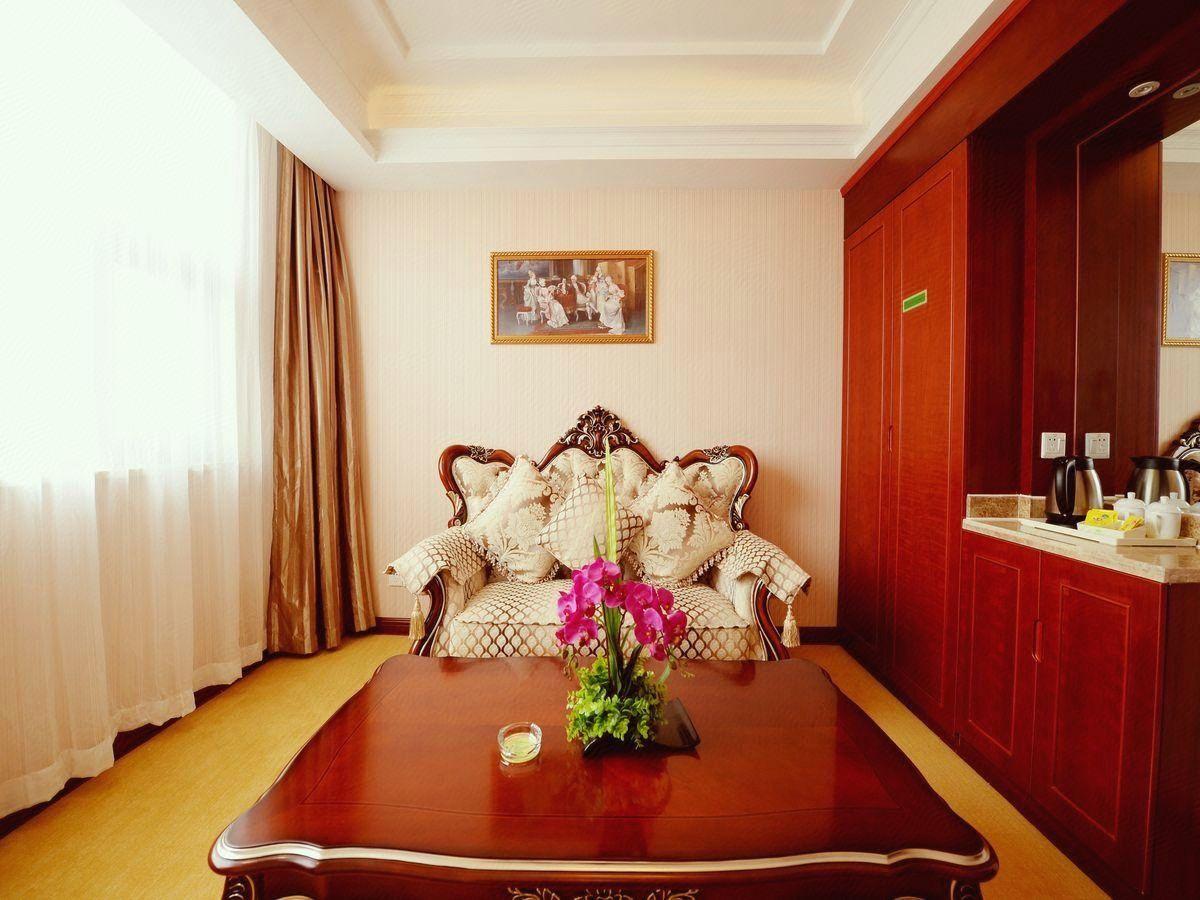 Vienna Hotel Shanghai Jiading New City 31/38