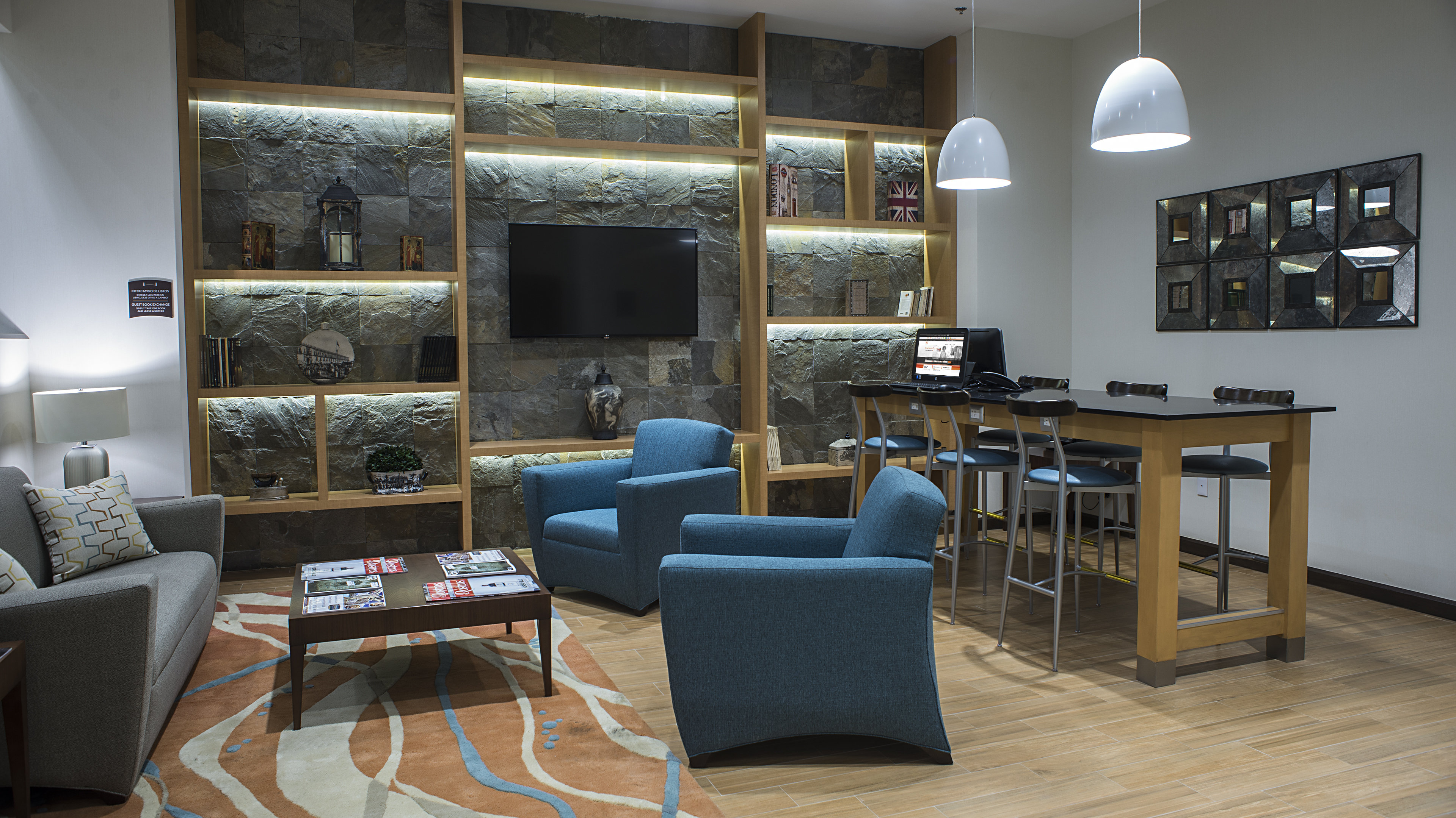 Staybridge Suites Puebla 54/63