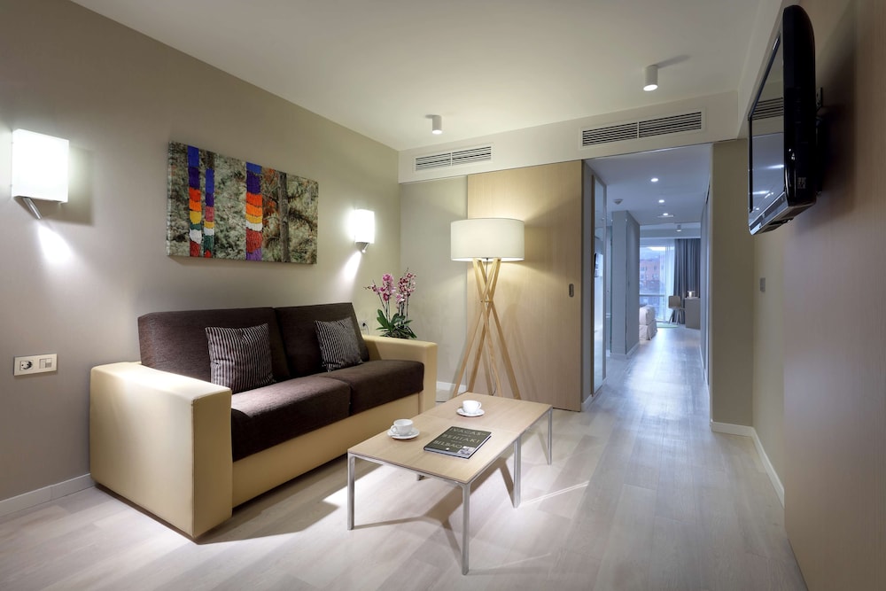 Barcelo Nervion 32/50