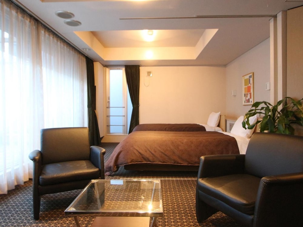 Hotel Livemax BUDGET Korakuen 33/41