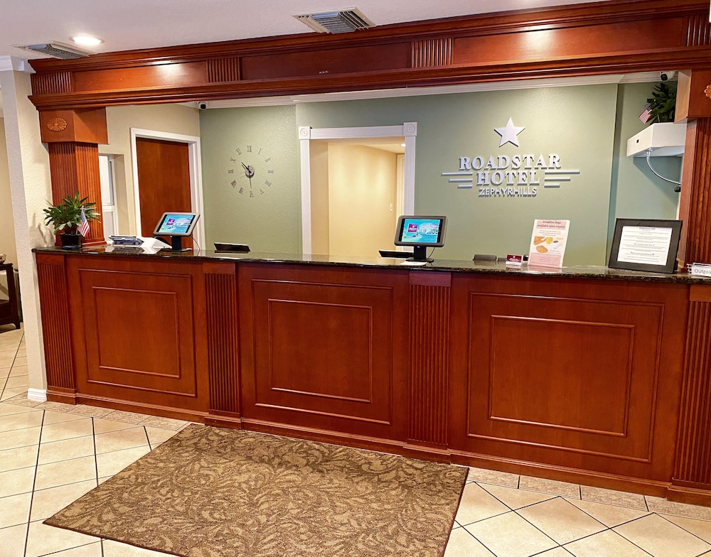 Roadstar Hotel Zephyrhills 9/45