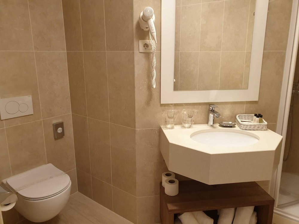 Aparthotel Miramare 53/54