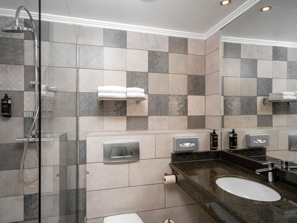 Mercure Bucharest Unirii 63/63