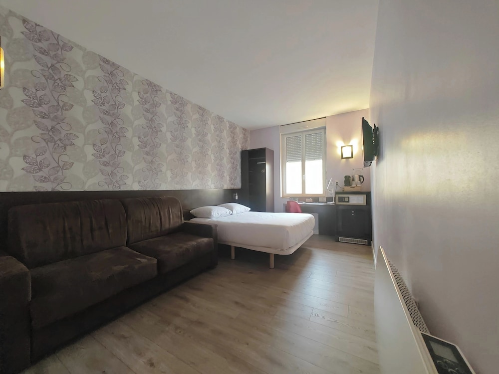 Inter Hotel Le Cheval Noir 15/35