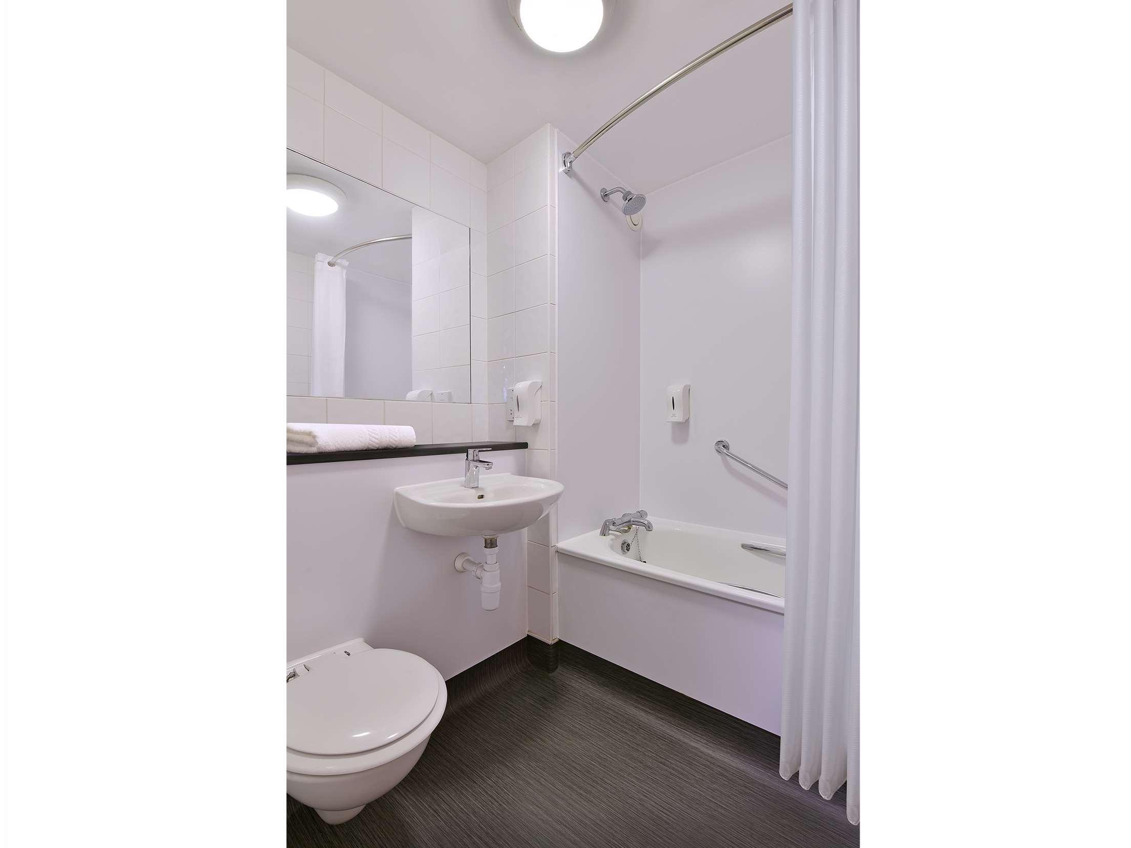 Travelodge Torquay 21/25