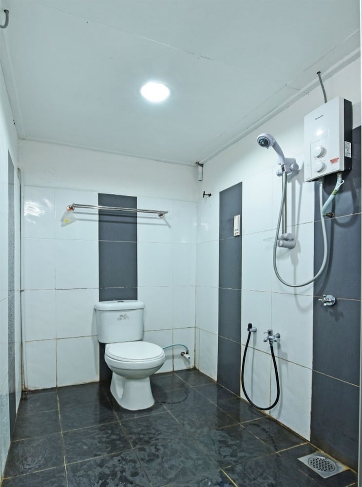 Hotel O Gemilang 24/25