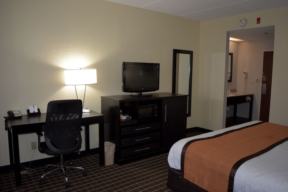 Sleep Inn & Suites West Knoxville 23/37