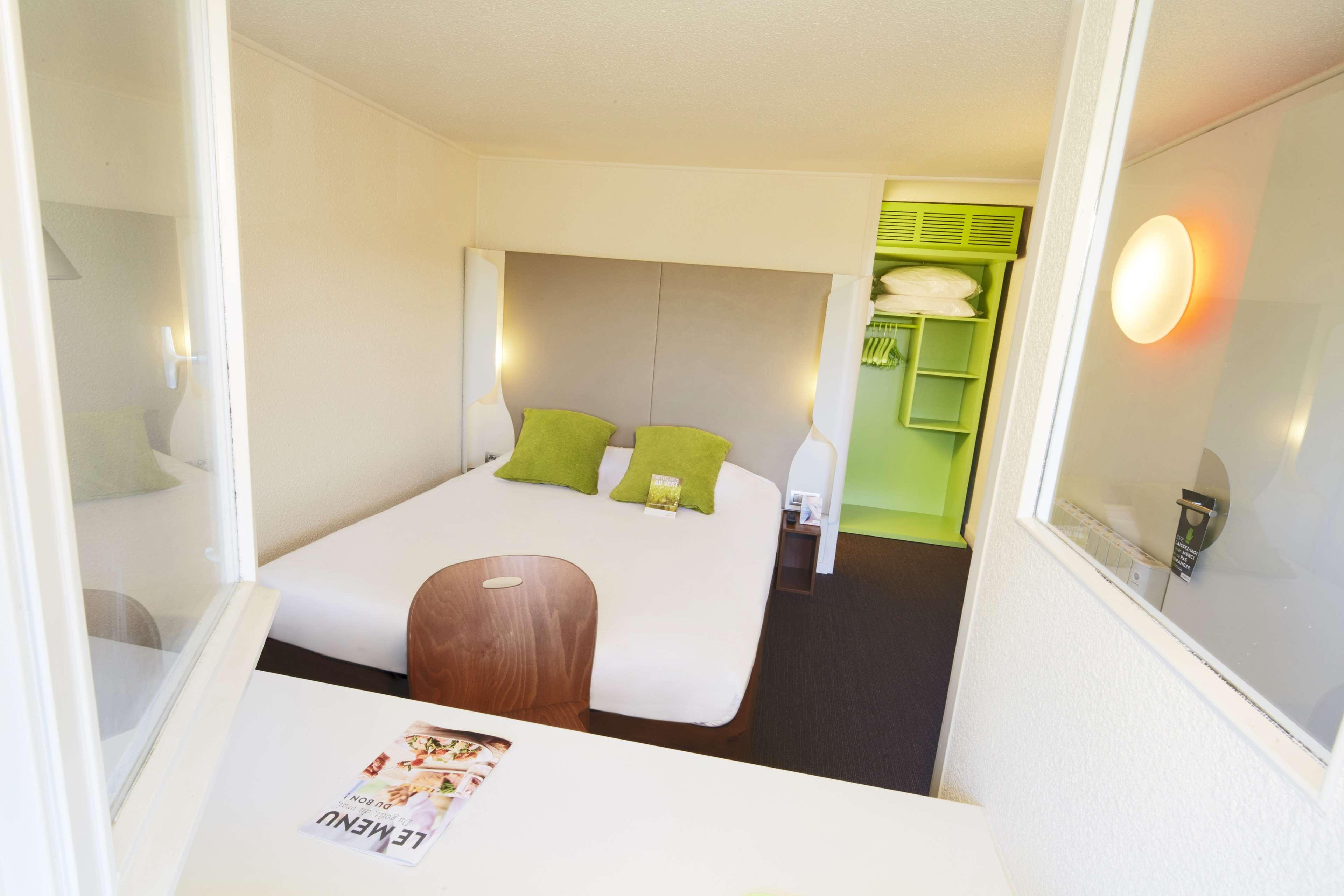 Standard, Double Bed