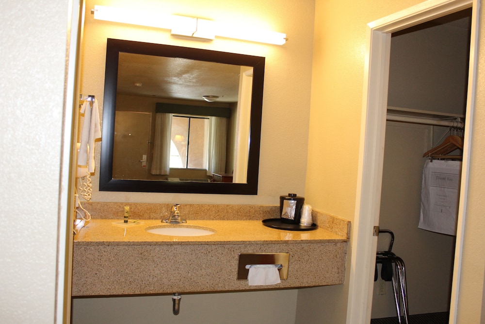 Best Western Cajon Pass 29/54
