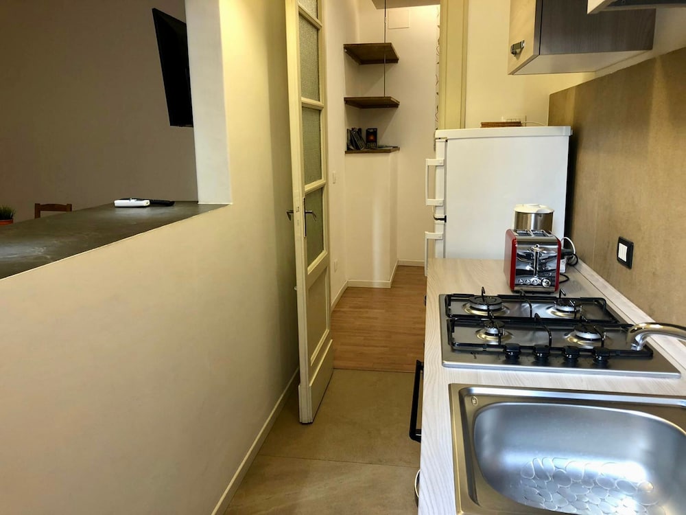 Elios Rooms 40/52