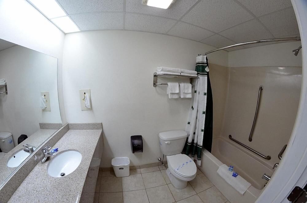 Empire Inn & Suites Atlantic City/Absecon 20/60