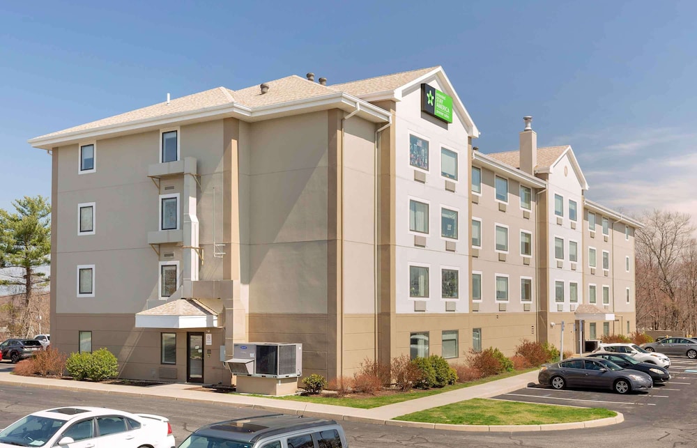 Extended Stay America Premier Suites - Providence - East Providence 1/49