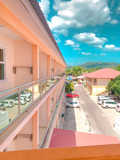 Amzar Motel Cenang 3/11