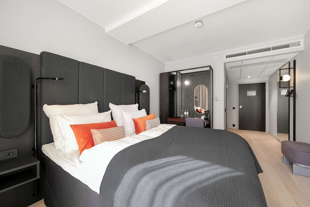STANDARD, TWIN BEDS