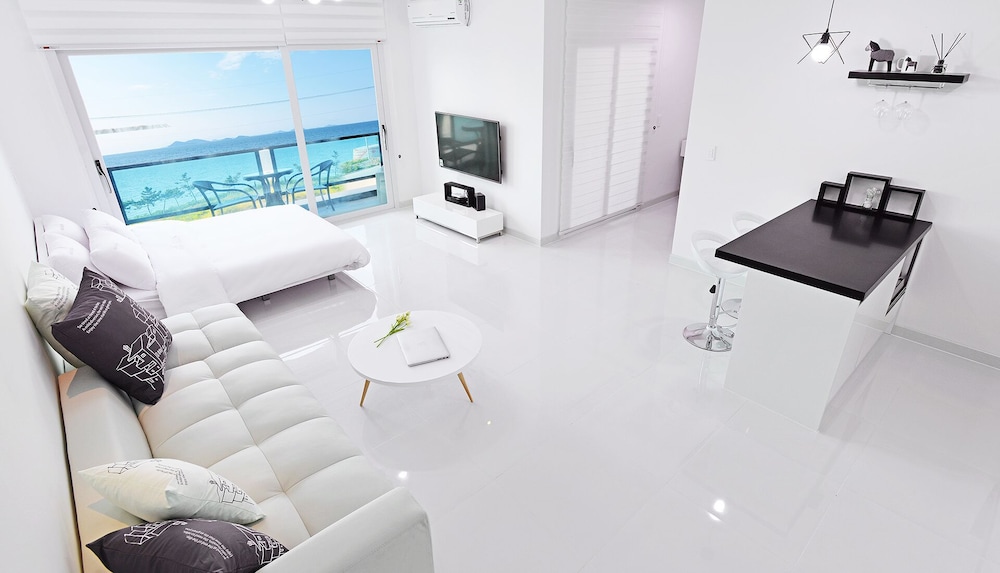 Buan Glories Pension 14/41