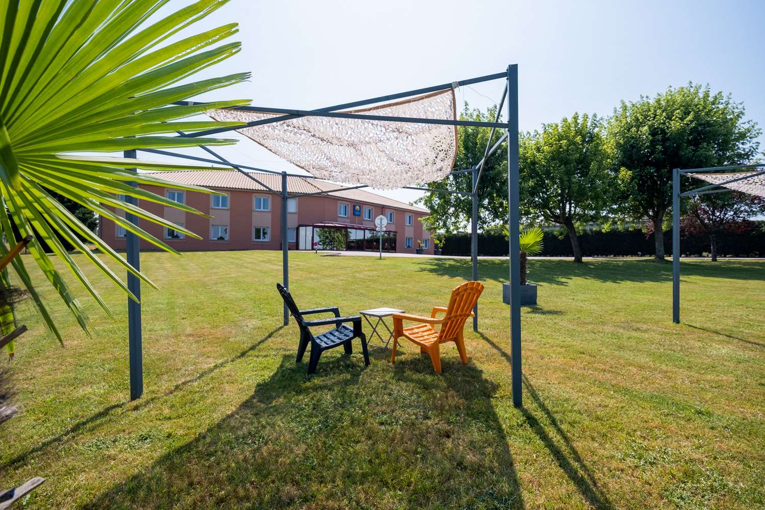 Comfort Hotel Paray Le Monial 44/47