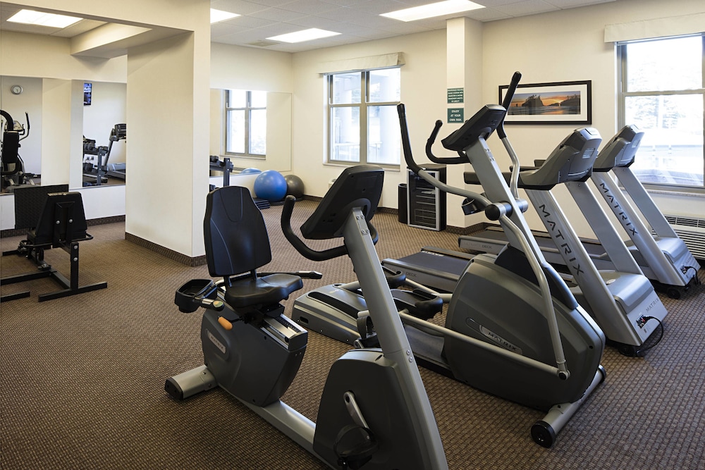 Delta Hotels by Marriott Guelph Conference Centre 17/39