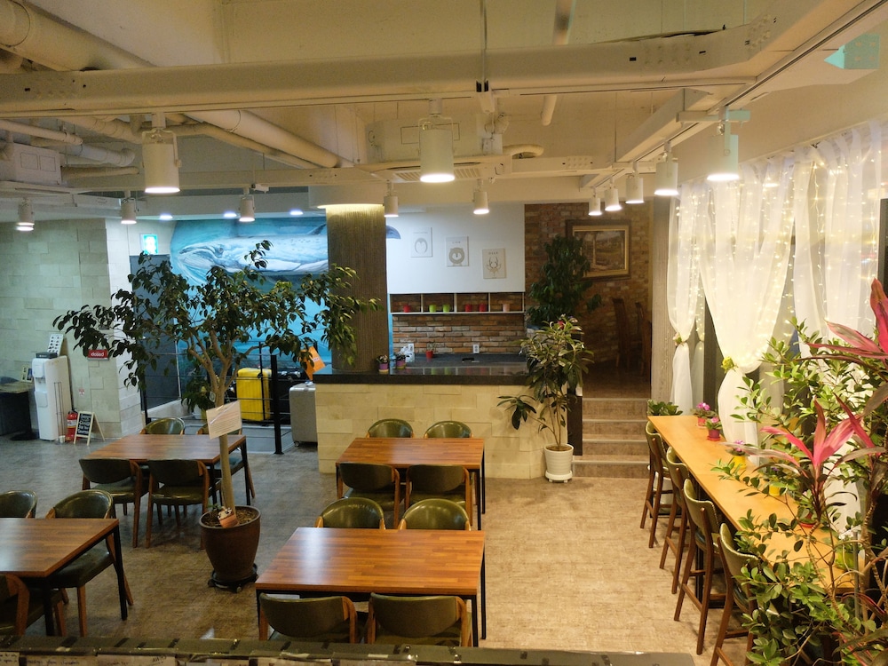 EHWA HOTEL MYEONGDONG 53/69