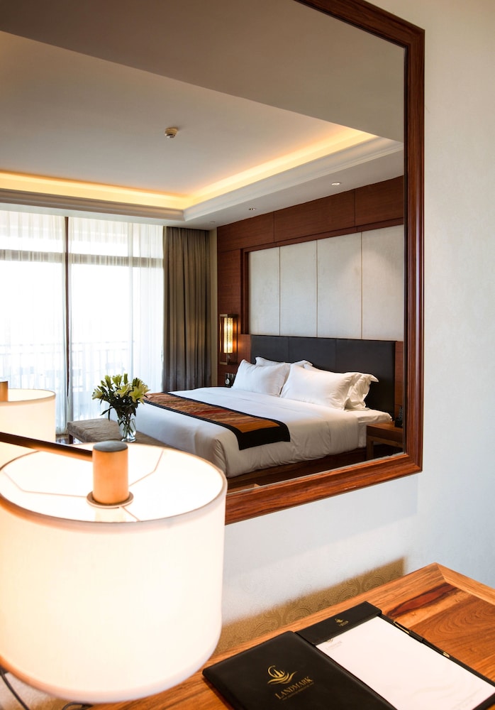 Landmark Mekong Riverside Hotel 16/44